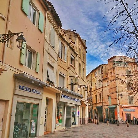Place De La Roquette, Centre Historique Arles Buitenkant foto