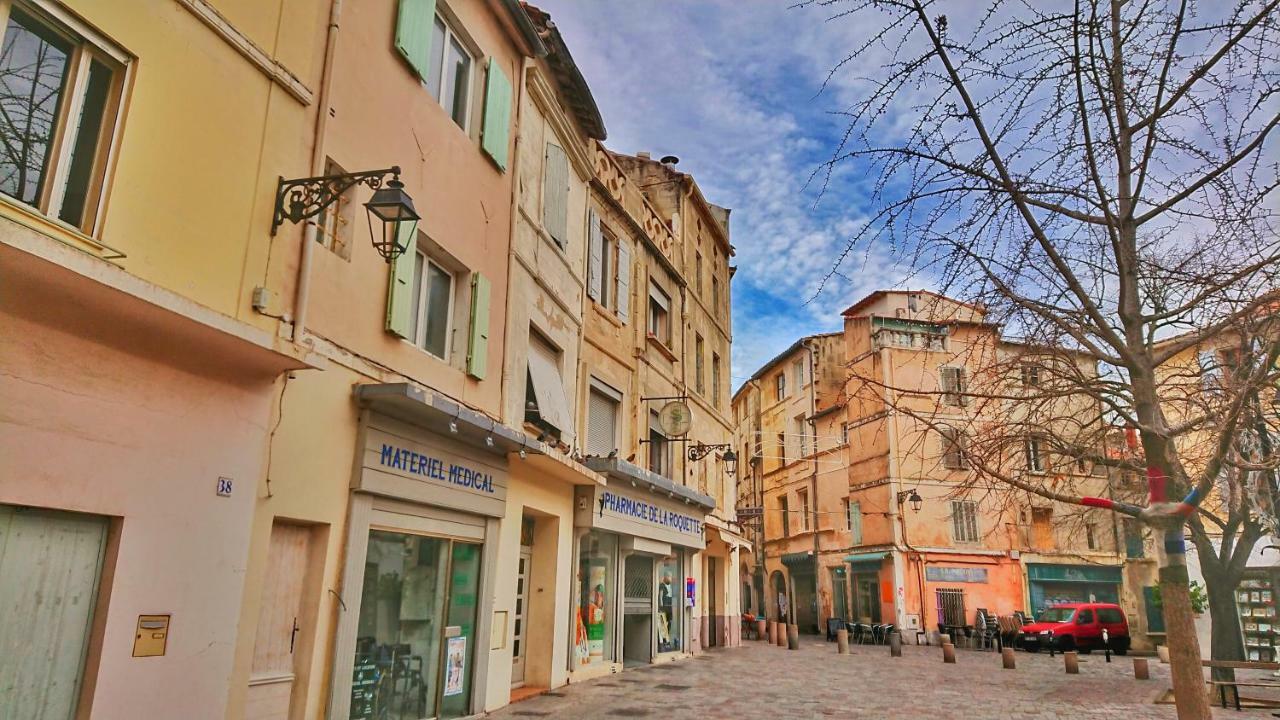 Place De La Roquette, Centre Historique Arles Buitenkant foto